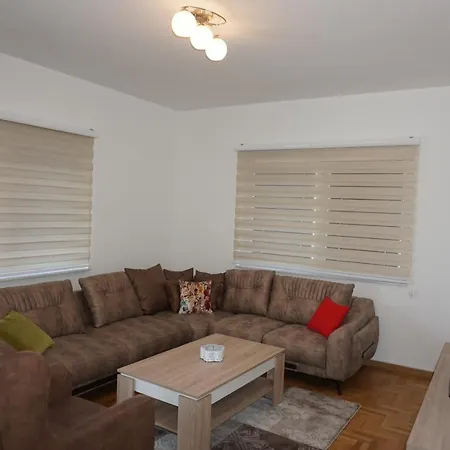 3 Villa *