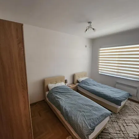 3 Villa *
