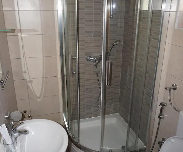 3 * Σαράγεβο